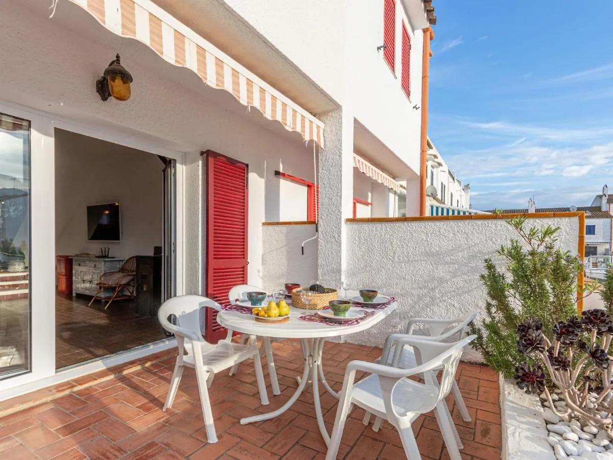 Holiday Home Port Currican By Interhome Эмпуриабрава